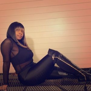 Meet your Posher, Goldie